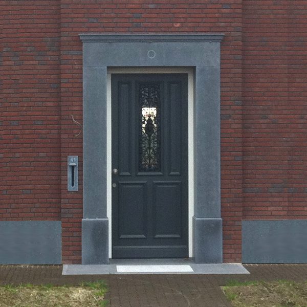 Deurlijst brievenbus plint